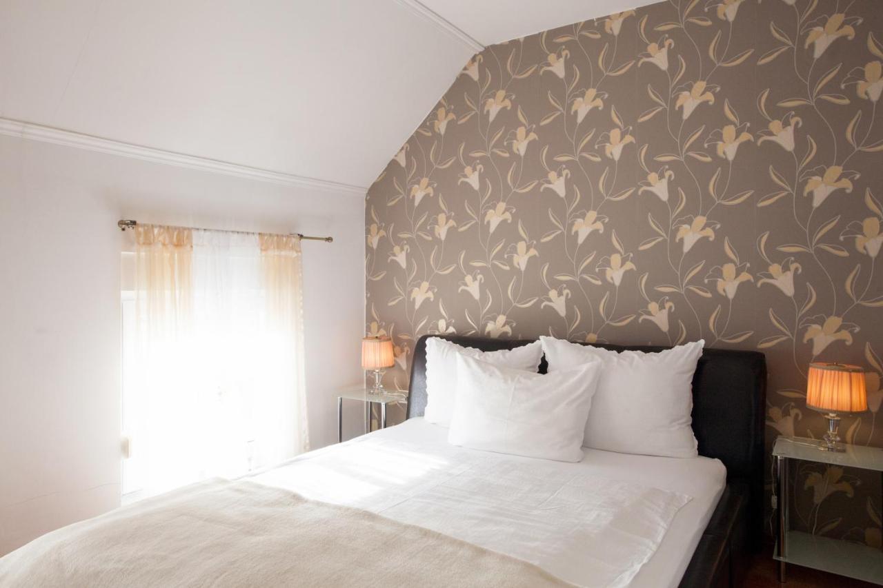 Bed and breakfast Vila Rosa Vukovar Extérieur photo